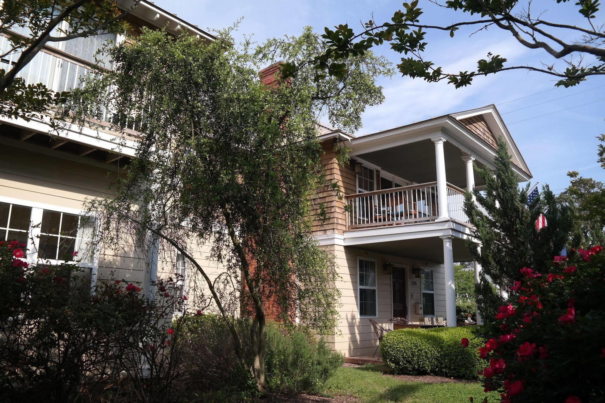 Beach Spa Bed & Breakfast Virginia Beach Extérieur photo