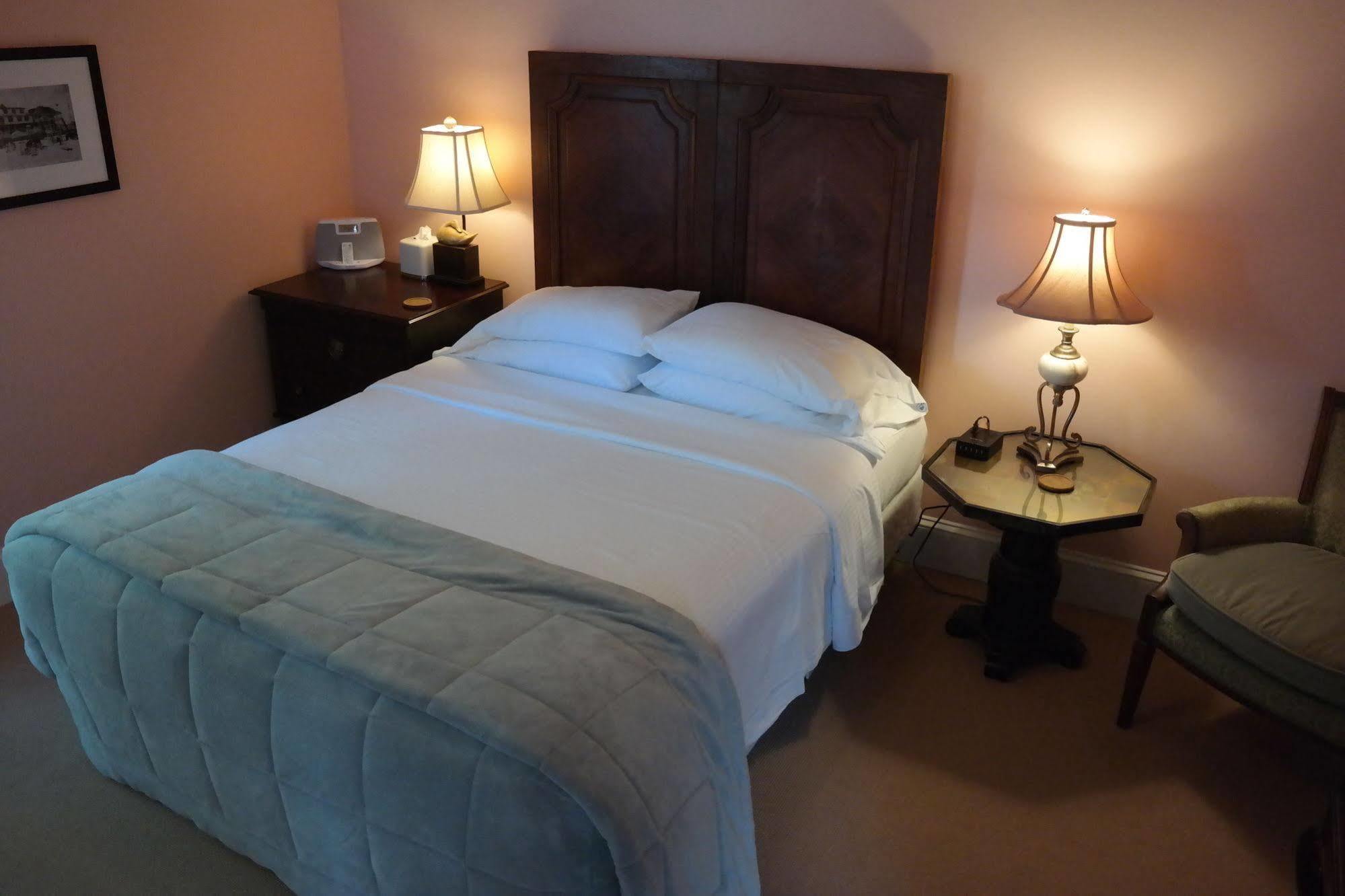 Beach Spa Bed & Breakfast Virginia Beach Extérieur photo